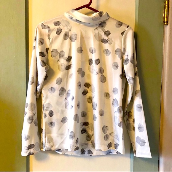 Banana Republic Tops - *3/20* Banana Republic cowl neck blouse